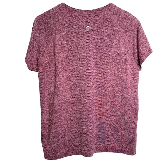 Lululemon Swiftly Tech Short-Sleeve Shirt 2.0 *Waist Length *Grape/Pink Haze - Picture 4 of 8